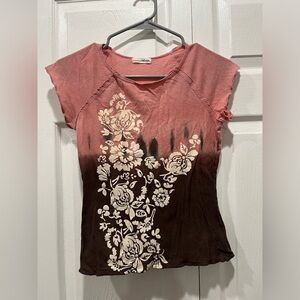 Vintage Y2K pink and brown floral tshirt